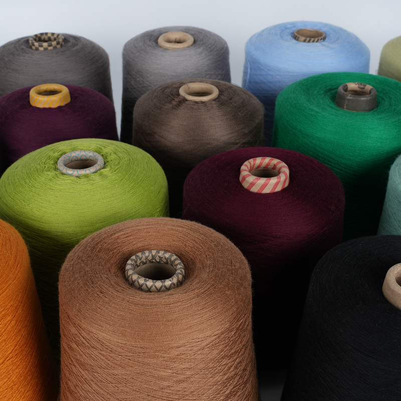 خيوط صوف نقي بمقاس 60 نيوتن متر/2